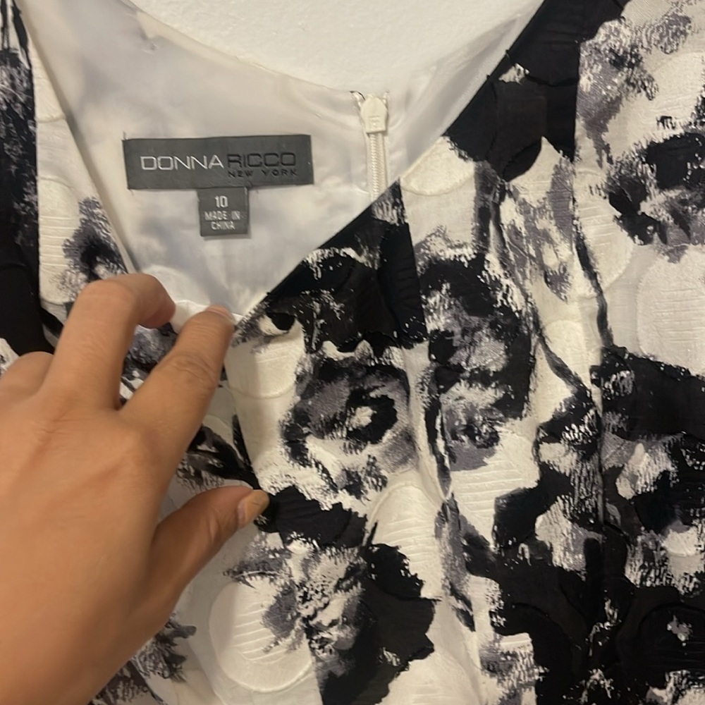 DONNA RICO DRESS - Picture 3 of 3